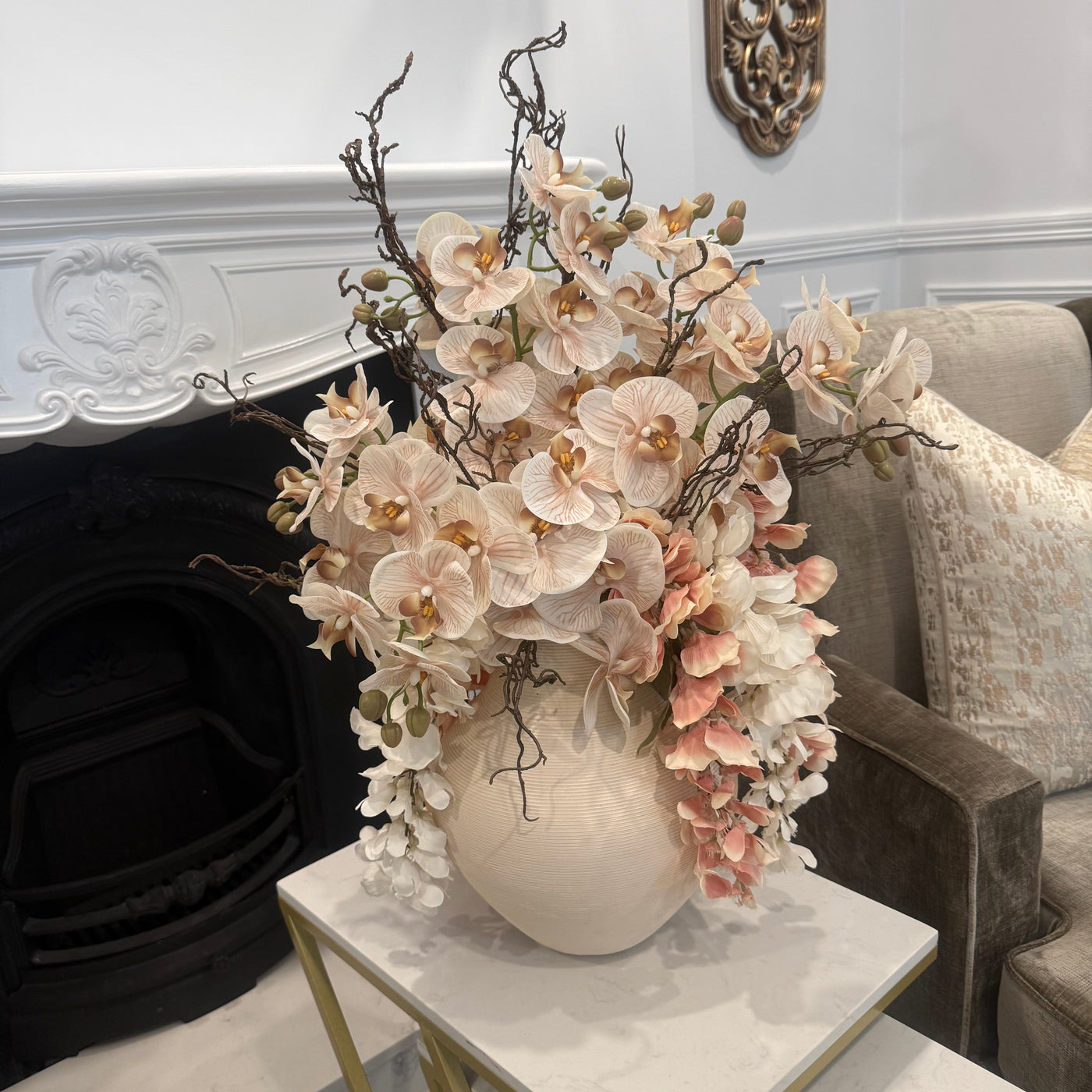 Selina blooms flower Arrangement - Luscious Homewares