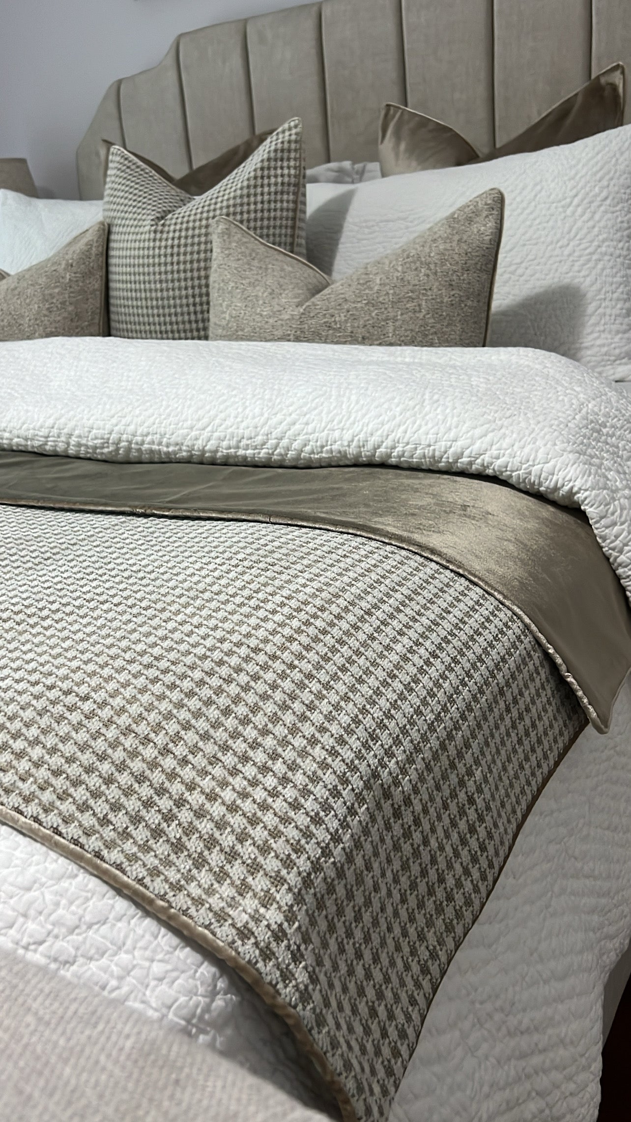 Laurent nude throw 140x220cm - Luscious Homewares