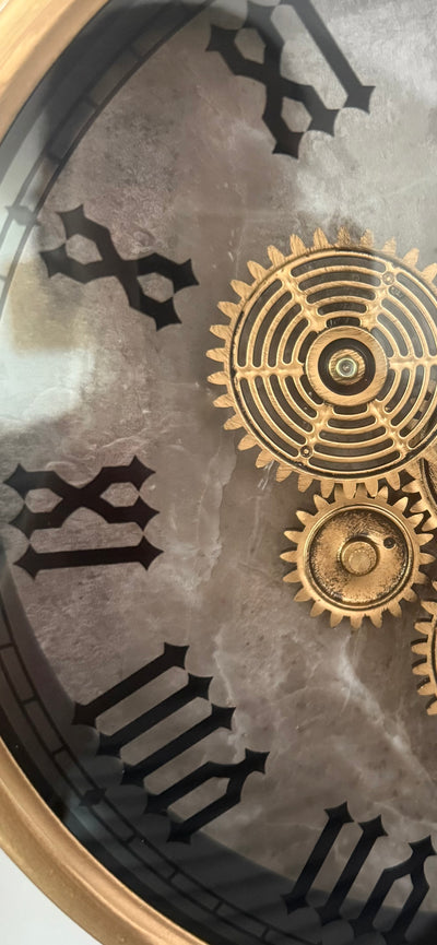 Belle Moving Gears table Clock, Gold