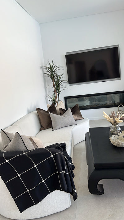 Carson Throw - Luscious Homewares