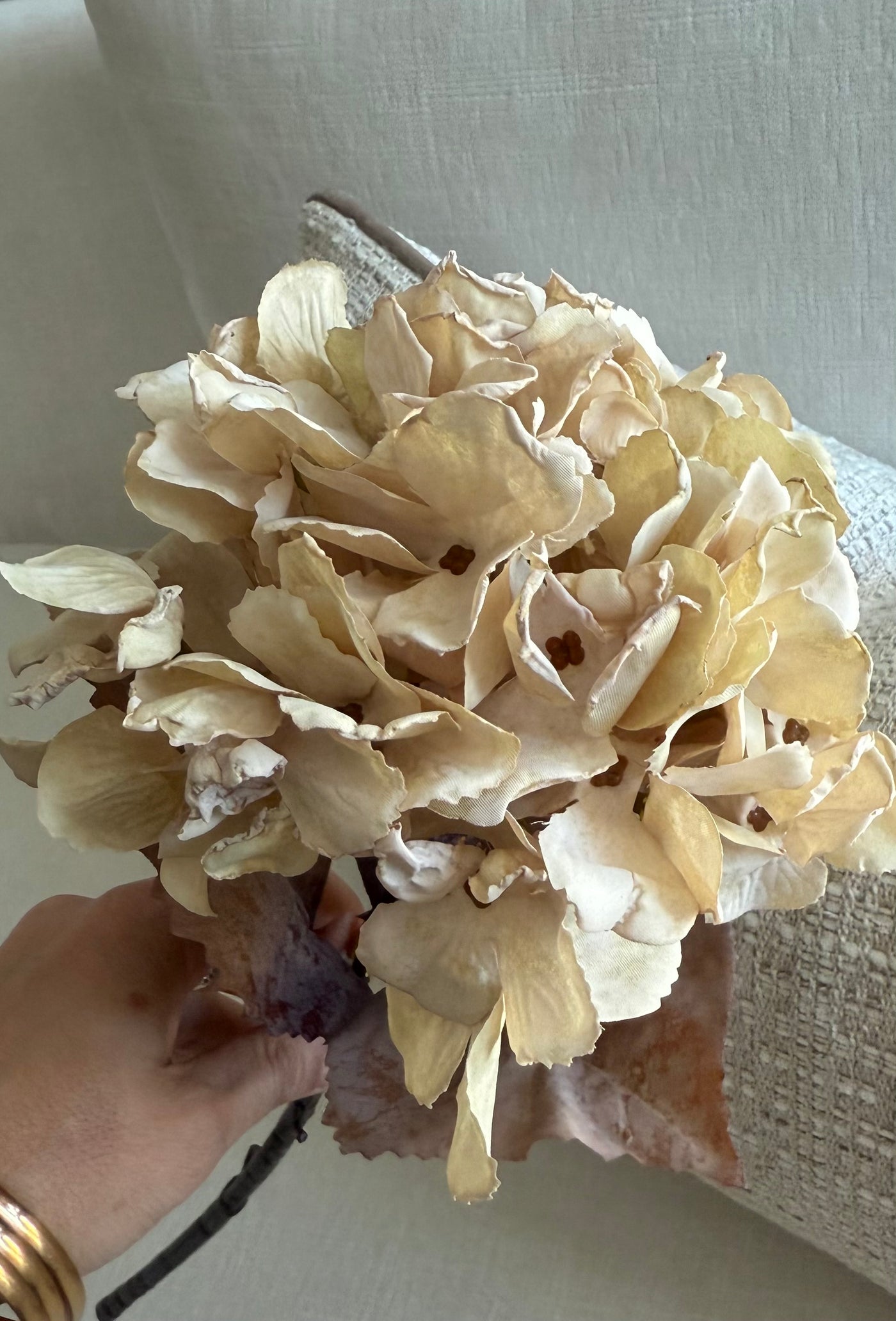 Natural Hydrangea soft touch artificial stem - Luscious Homewares