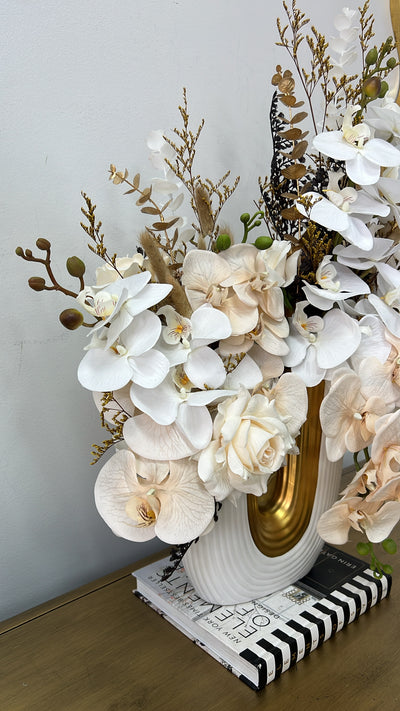Yasmin floral arrangement - Luscious Homewares
