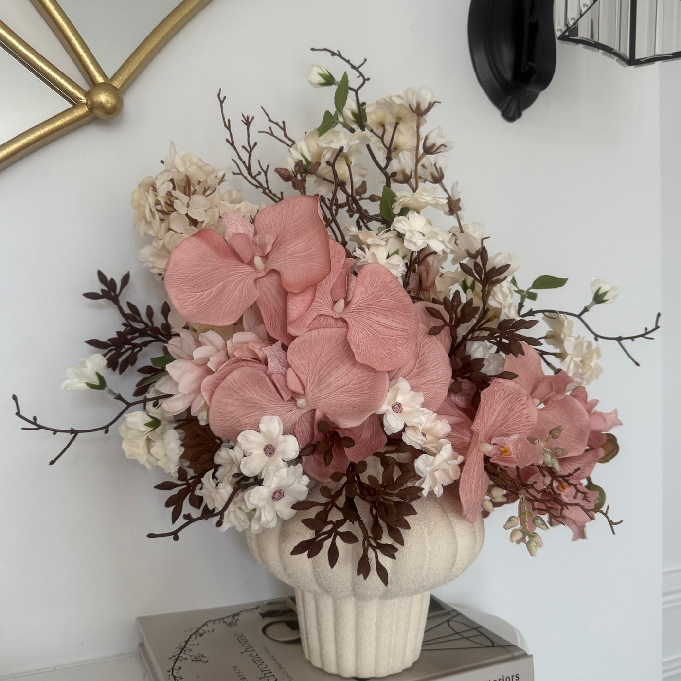 Dina flower Arrangement
