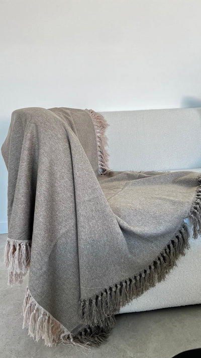 Pebble Throw - Luscious Homewares