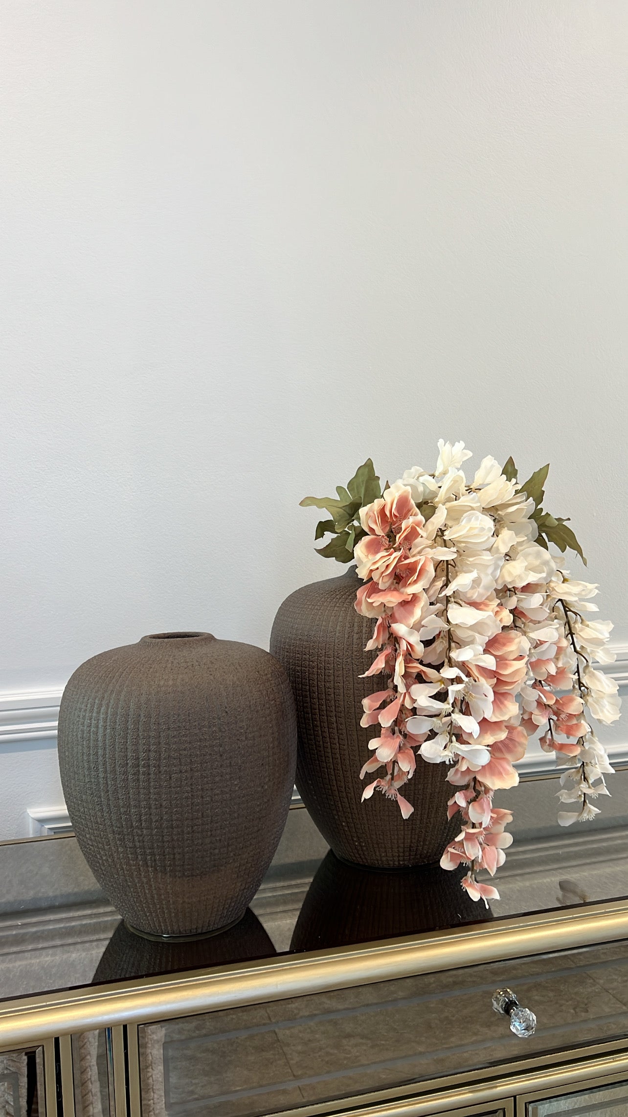 Wisteria artificial stem                                 Available in 3 colours - Luscious Homewares