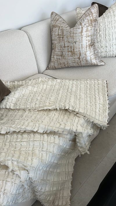 Dante ivory throw 140x220cm - Luscious Homewares