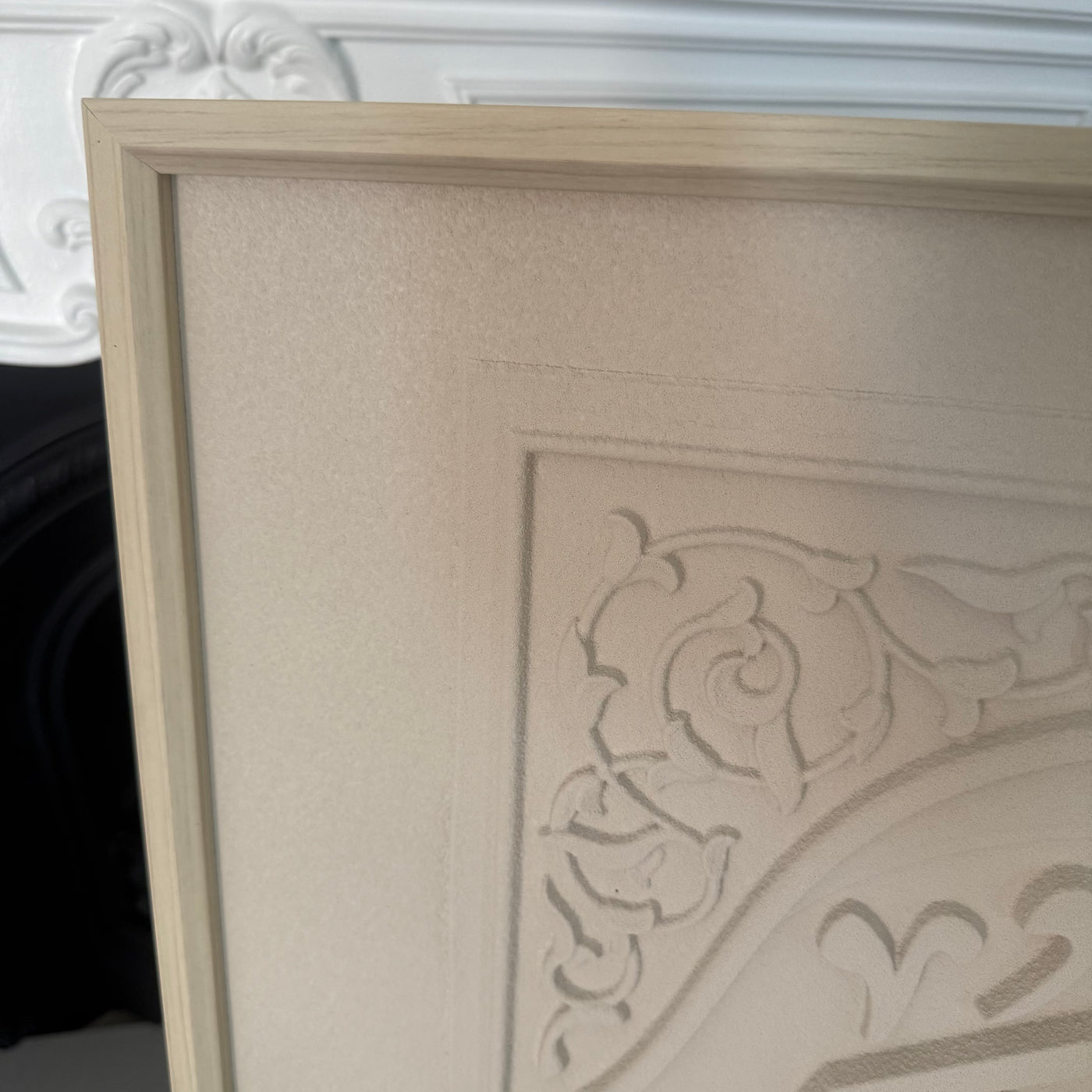 "Peace be upon you, O righteous servants of Abd Abdallah Al Hussein " Calligraphy canvas frame - Luscious Homewares