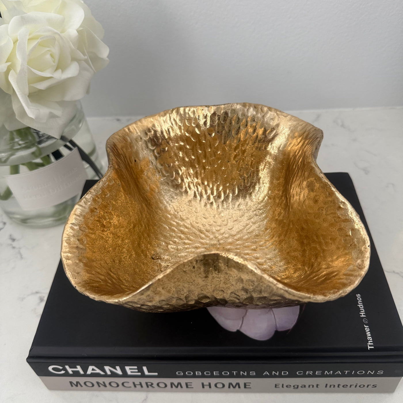 Clara Gold textured bowl - Luscious Homewares