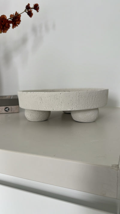 Stone round tray - Luscious Homewares