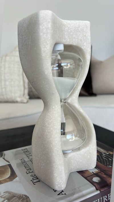 Quartz Hour sand glass - Luscious Homewares