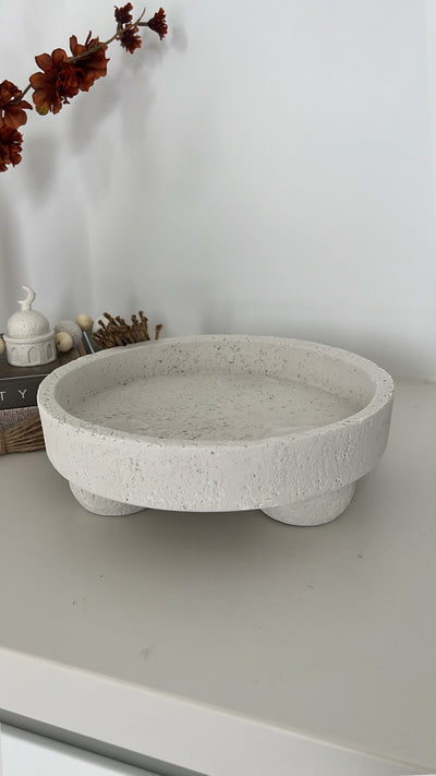 Stone round tray - Luscious Homewares