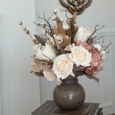 Living bloom Floral Arrangement