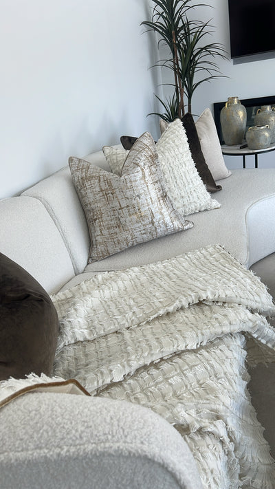 Dante ivory throw 140x220cm - Luscious Homewares
