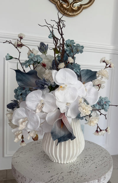 Breeze bloom Floral Arrangement - Luscious Homewares