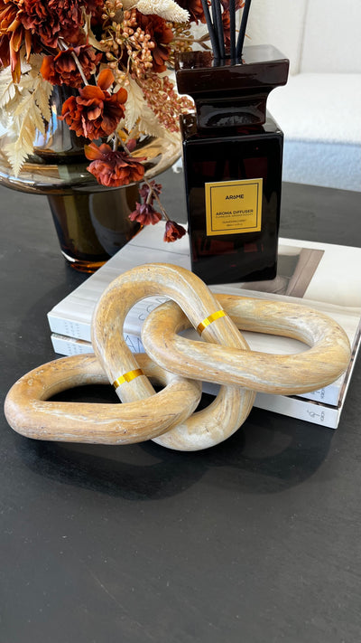 Wooden chain links - Luscious Homewares