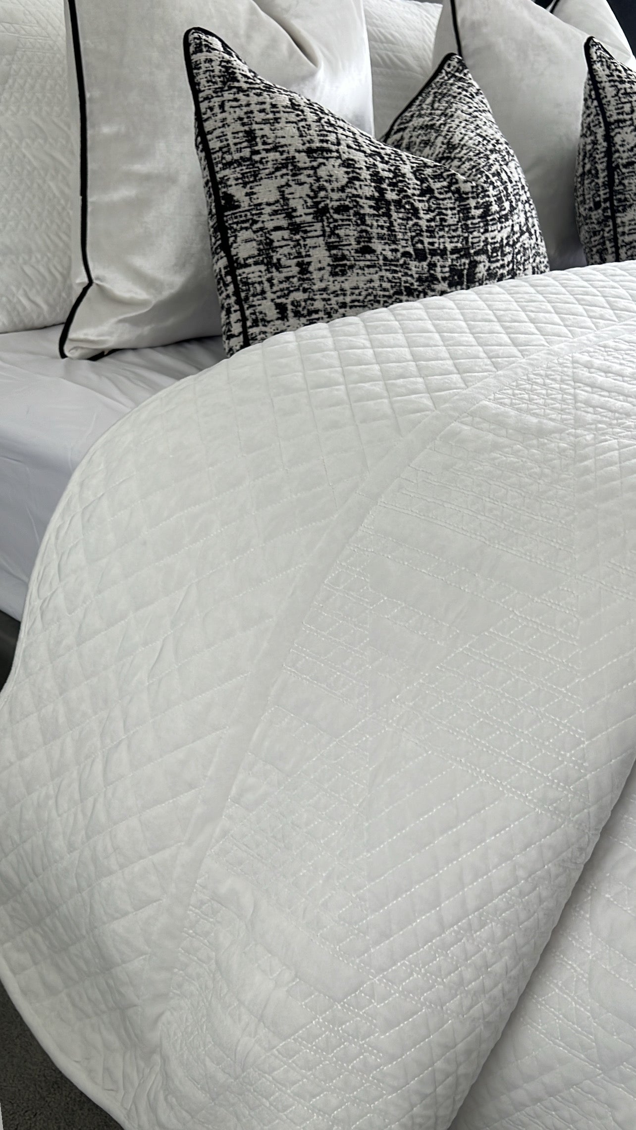 Luxe ivory - white double sided Coverlet queen / king - Luscious Homewares