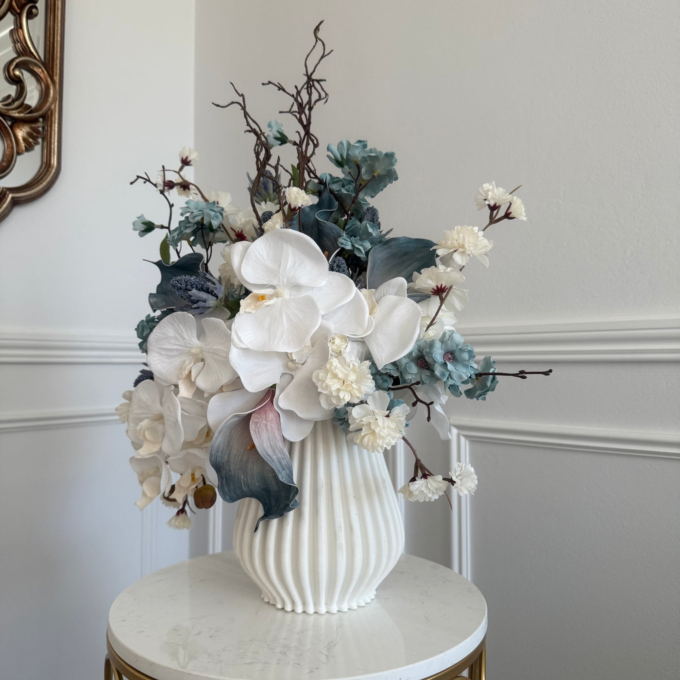 Breeze bloom Floral Arrangement - Luscious Homewares