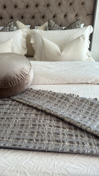 Dante taupe throw 140x220cm - Luscious Homewares