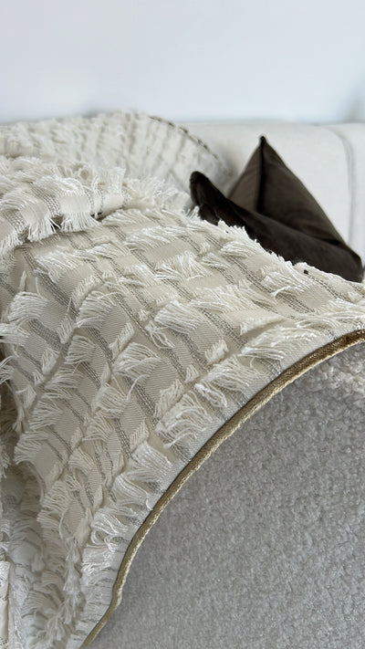 Dante ivory throw 140x220cm - Luscious Homewares
