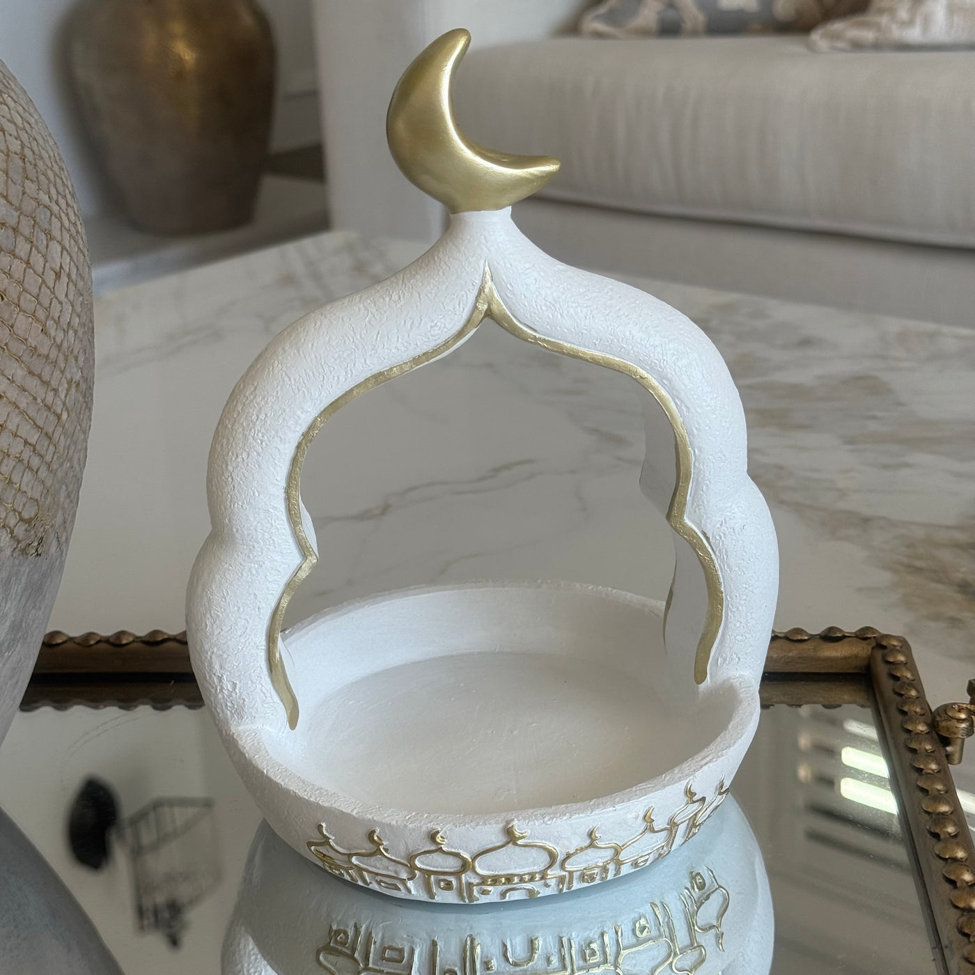 Ramadan gold and white tray ornament