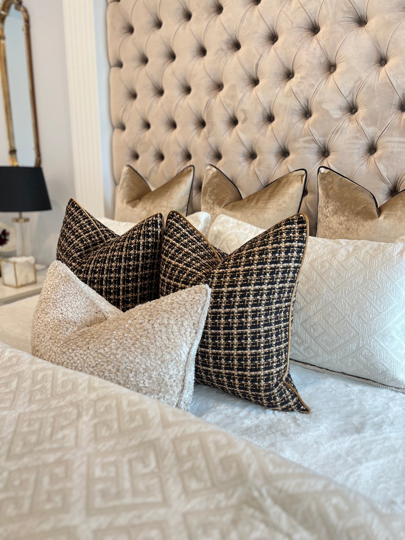 Fransico tweed Cushion - Luscious Homewares