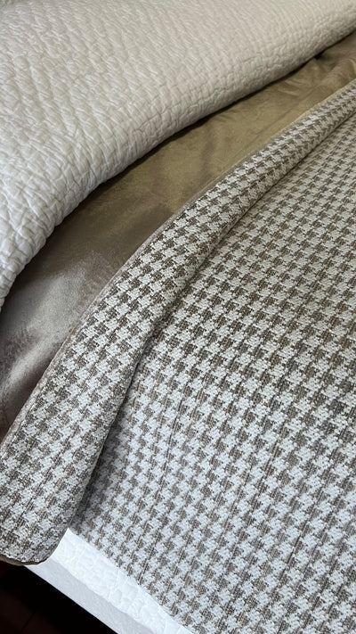 Laurent nude throw 140x220cm - Luscious Homewares