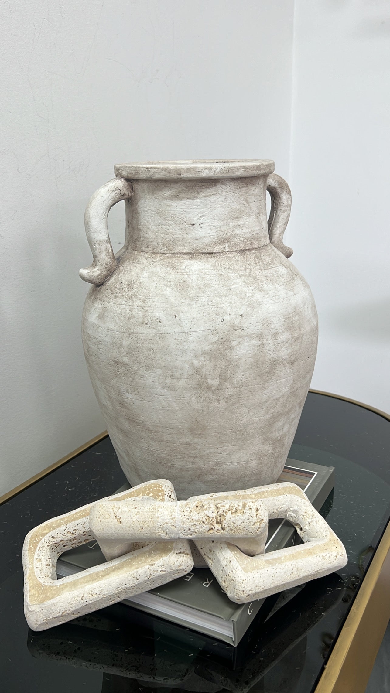 Ella ceramic urn vase - Luscious Homewares