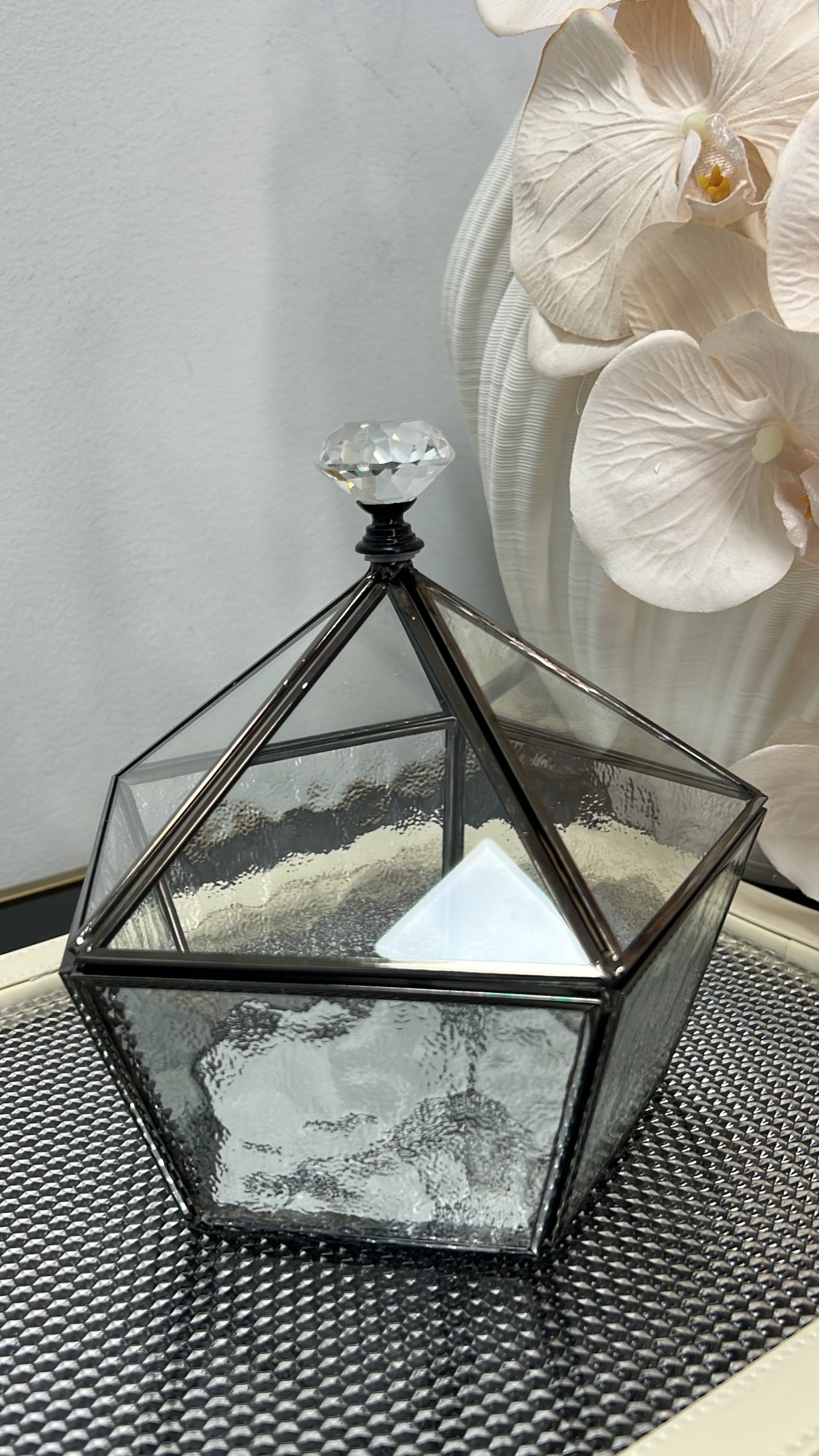 Naya black box / serving - Luscious Homewares
