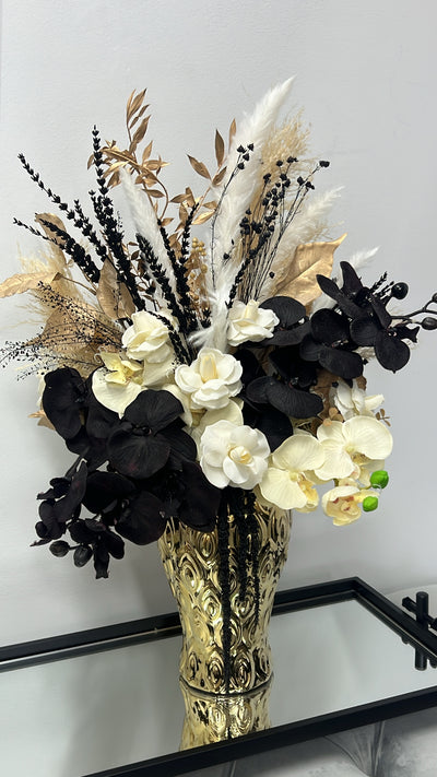 Rouh floral arrangement - Luscious Homewares