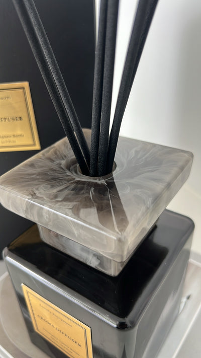 Luxury marble glass diffuser red teak 500ml - Luscious Homewares