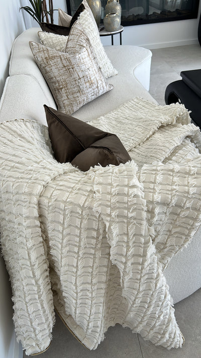 Dante ivory throw 140x220cm - Luscious Homewares
