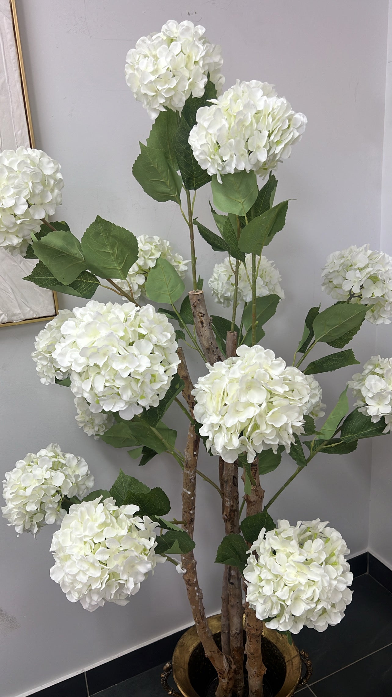 Hydrangea white artificial plant tree - Luscious Homewares