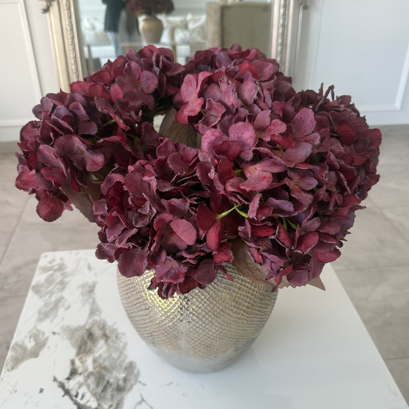 Hydrangea soft touch artificial stem