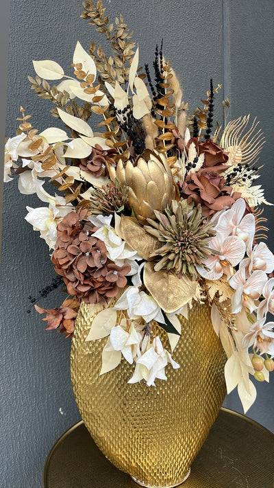 Lamya floral arrangement - Luscious Homewares