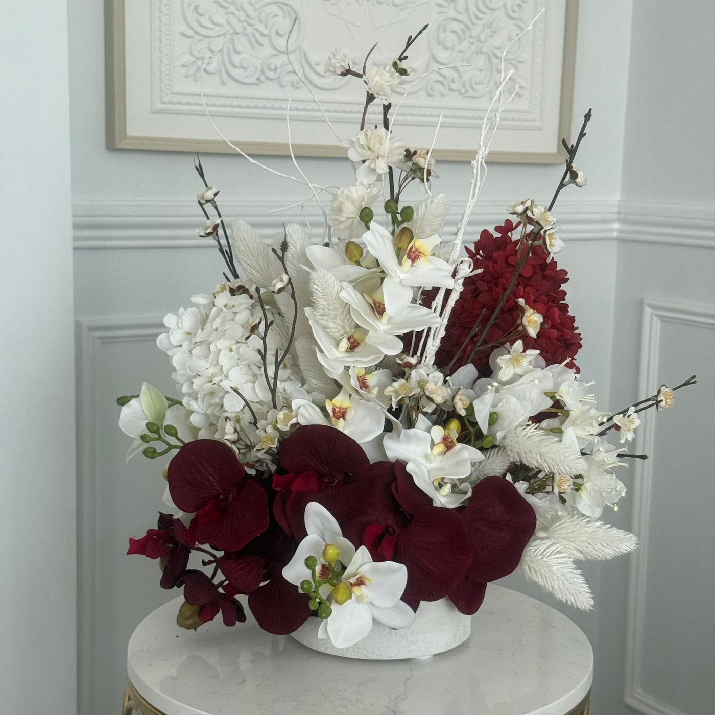 Holiday bloom Floral Arrangement