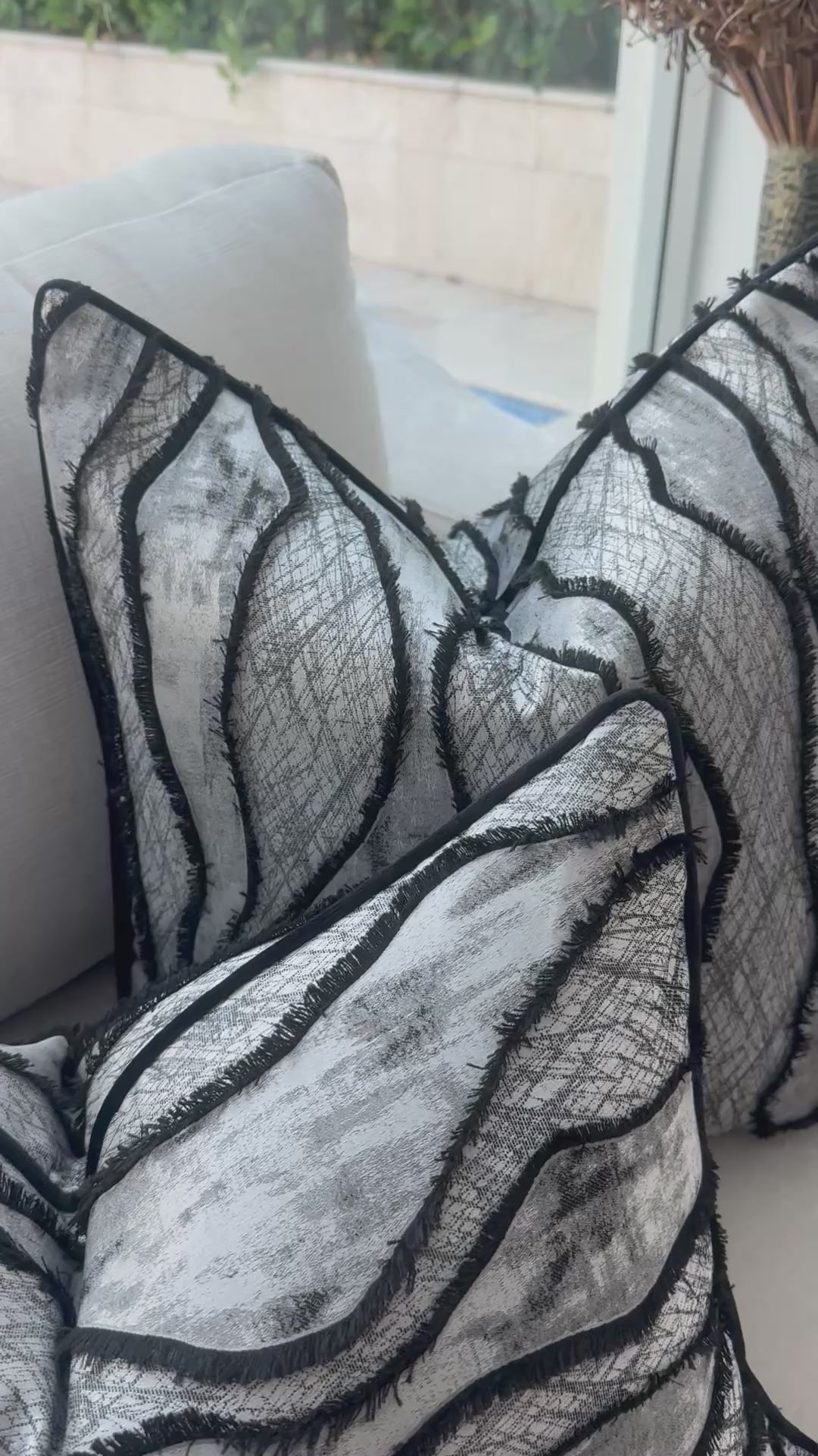 Constance silver and black cushion